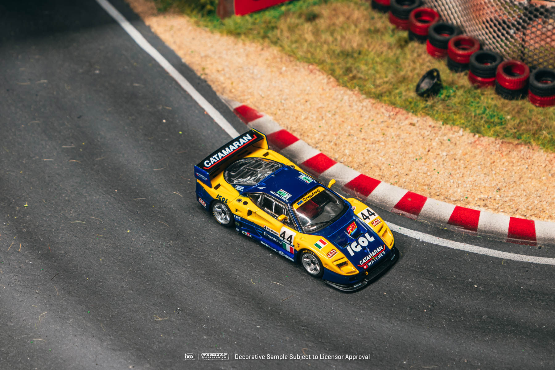 In Stock TW 1:64 Ferrari F40 G – обзор и цена Die Cast Car 1 64